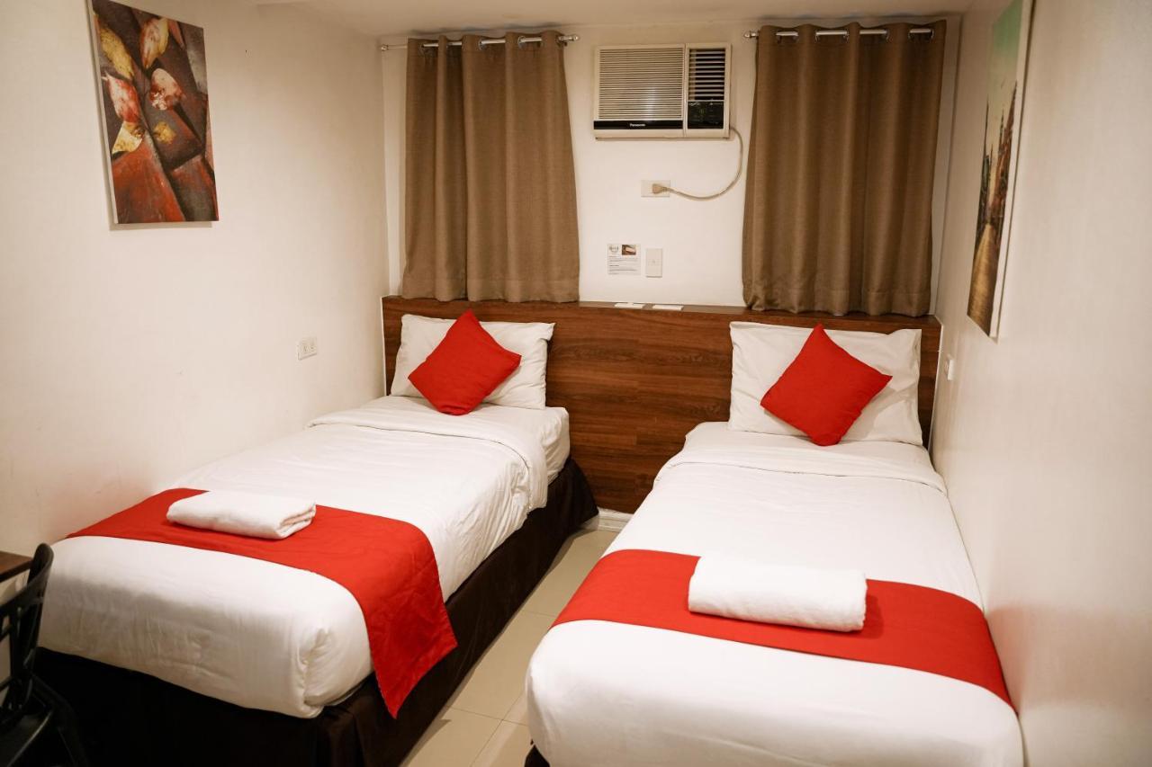 Nest Fort Bgc Makati City Kültér fotó