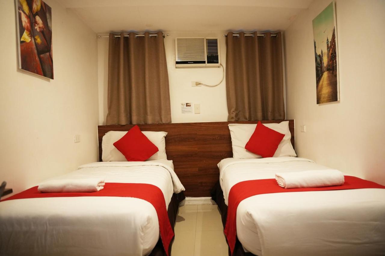 Nest Fort Bgc Makati City Kültér fotó